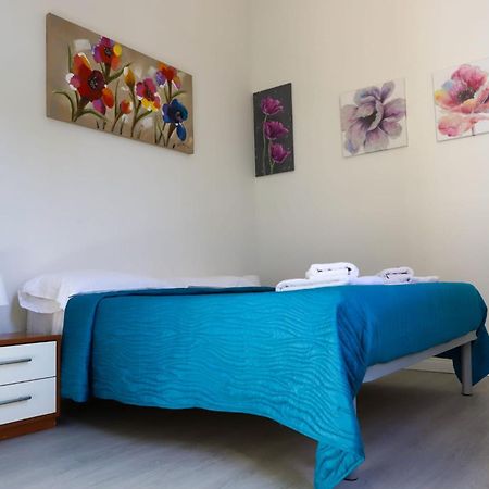 Apartment Bologna City Center Train Station Екстер'єр фото