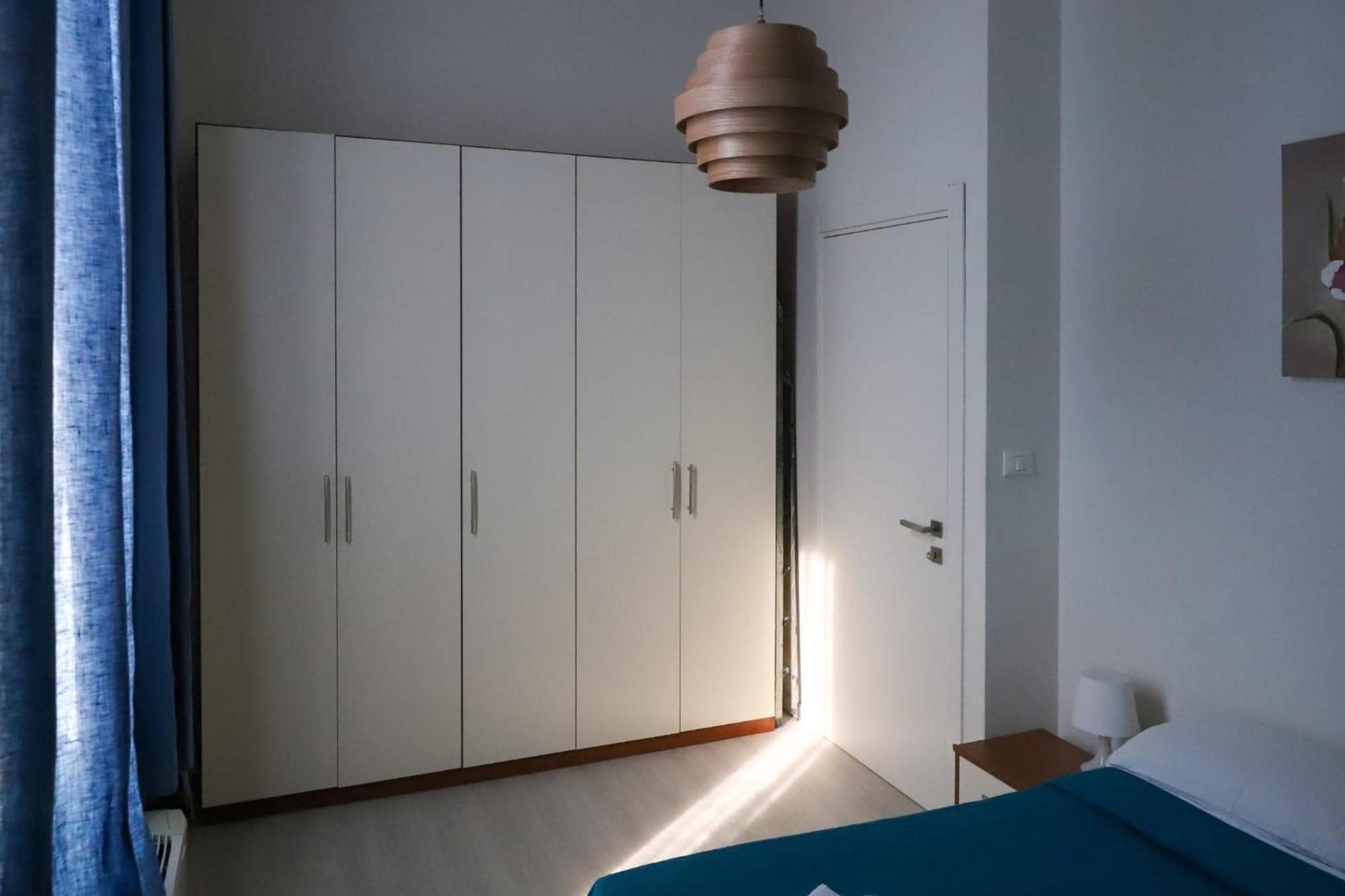 Apartment Bologna City Center Train Station Екстер'єр фото